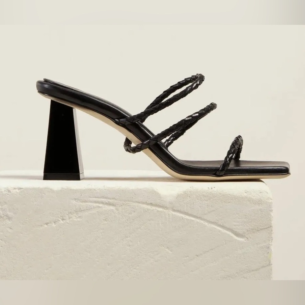 Dear Frances Black Rohe Sandal Size 39